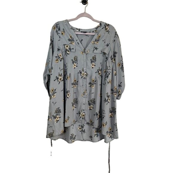 Torrid Floral Top 2X Gray Boho Western Preppy Classic Euro Summer Feminine Artsy - Picture 1 of 14
